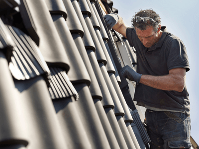 About Leaking Skylight Repair Pros Eddyville, IA